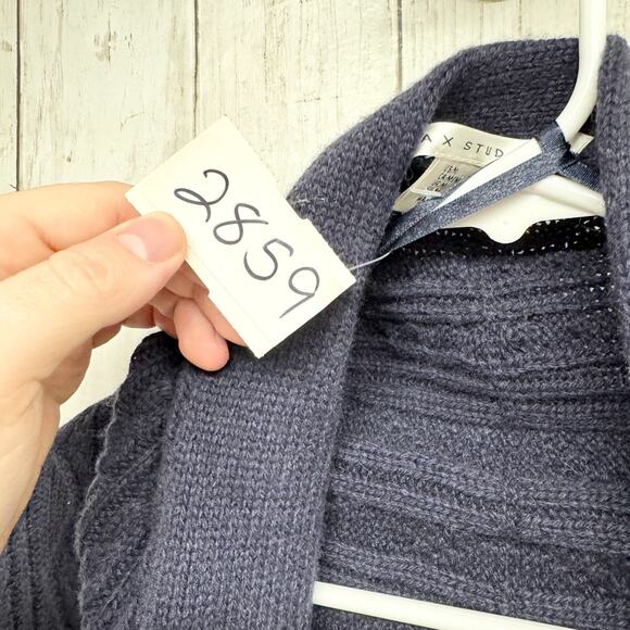 Max Studio Sweater Women Size Medium Collared Long Sleeve Cable Knit Cardigan - Picture 3 of 8